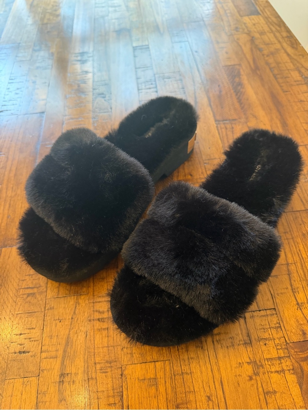 Michael Kors Black Faux Fur Slide Slippers